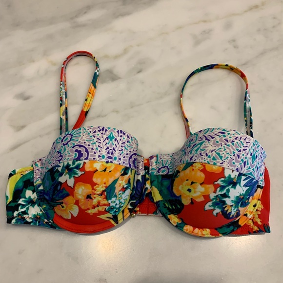 DESIGN LAB | Bikini - Picture 3 of 9